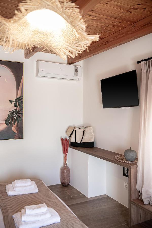 Lavender Suite Sea View Платаньяс Экстерьер фото
