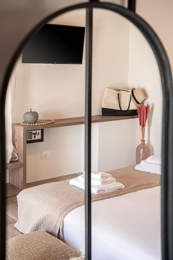 Lavender Suite Sea View Платаньяс Экстерьер фото
